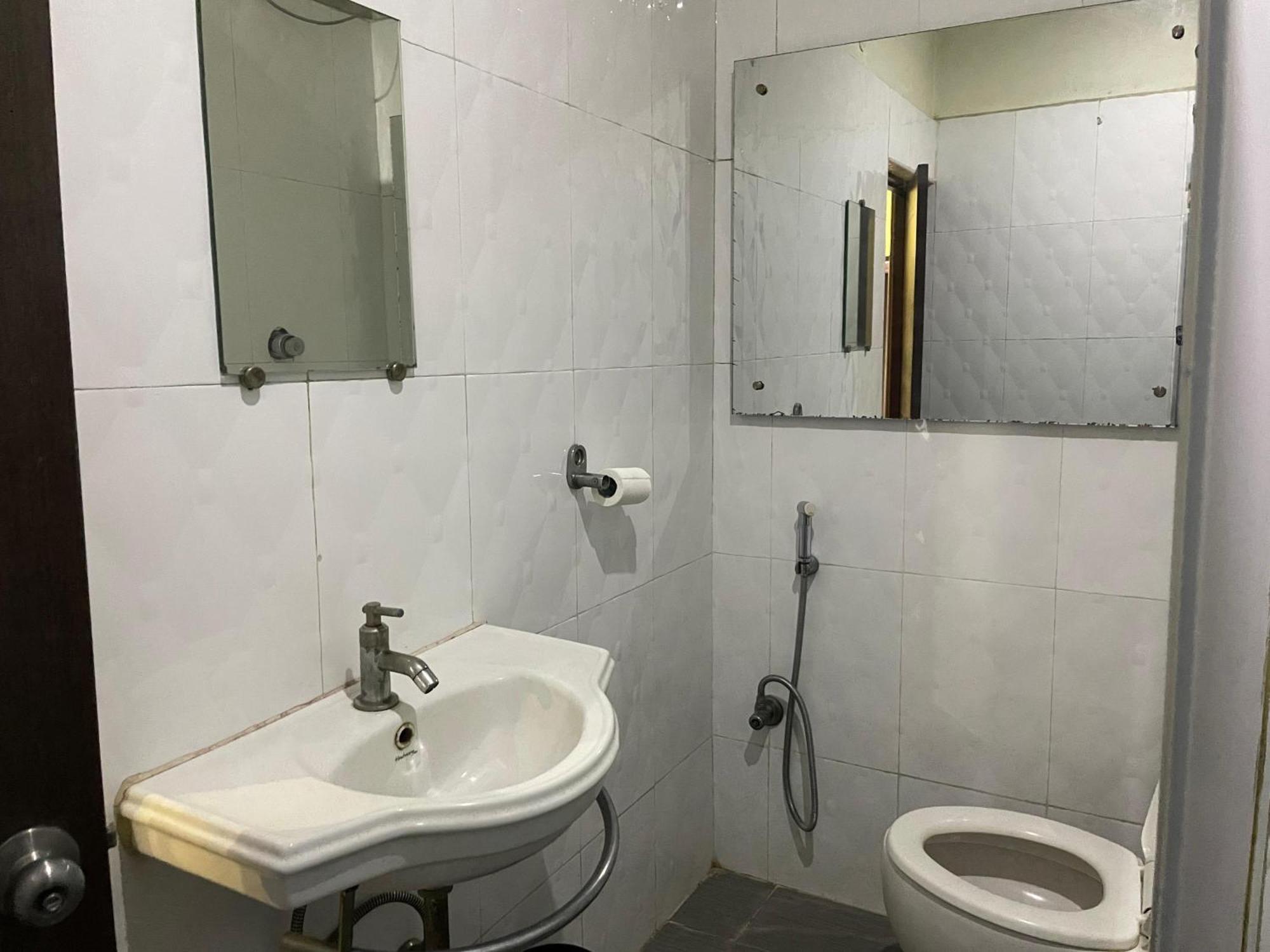 Hotel Mgm Grand Szrikalahaszti Kültér fotó